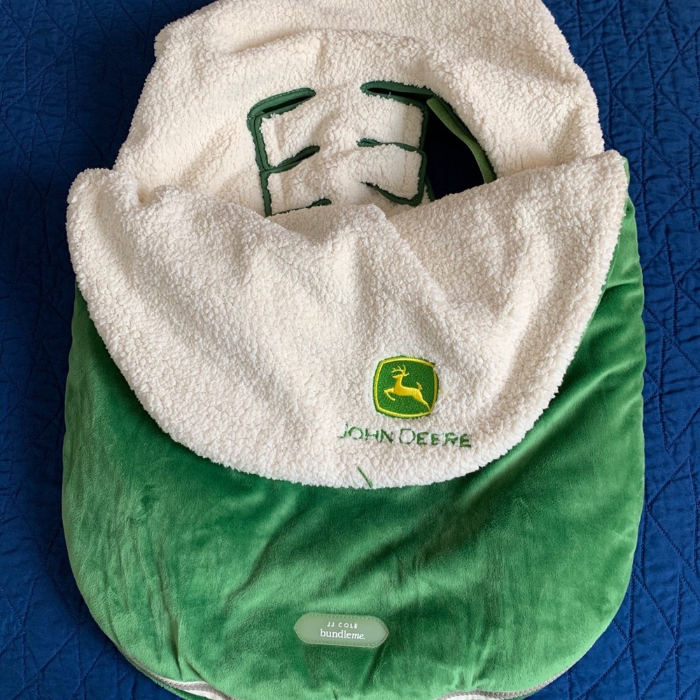 JJ Cole Bundle Me John Deere Car Seat Cover